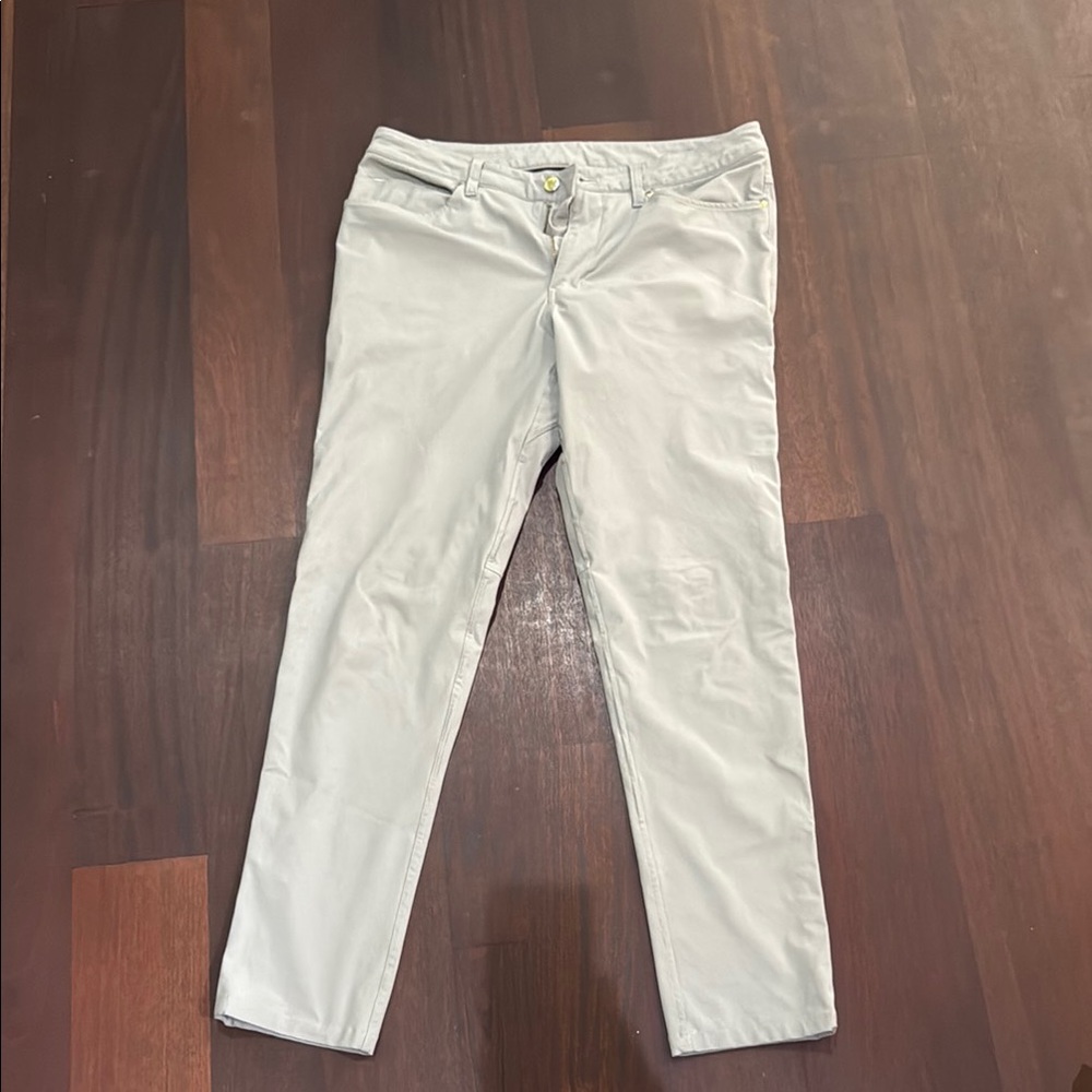 Lululemon ABC Slim Pants 32x32 Light Grey Worn 2x